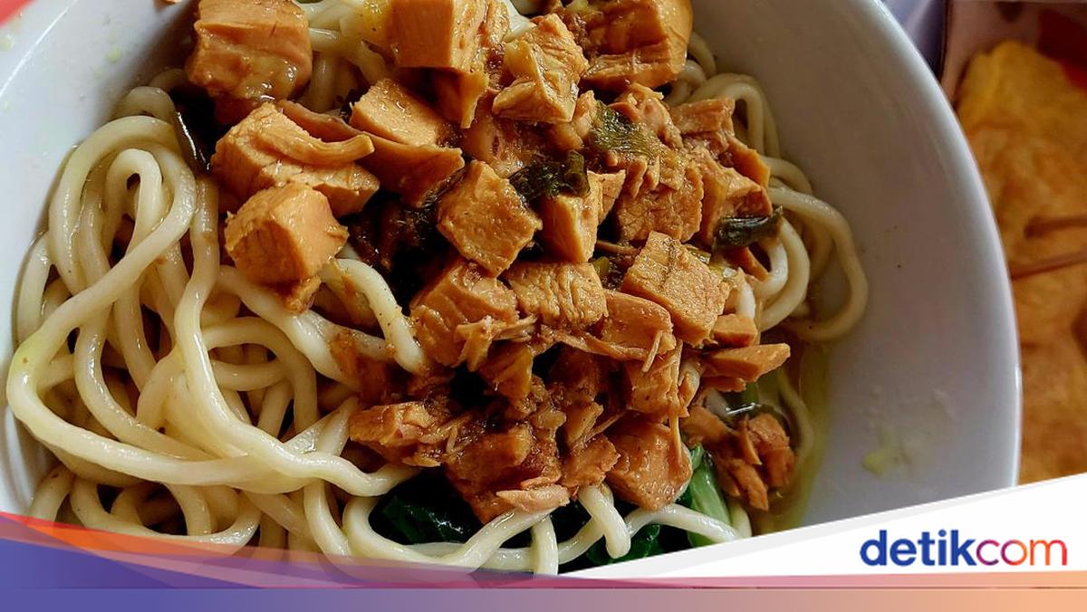 Mie Ayam Aa Giman: Kenikmatan Sederhana yang Menggugah Selera di Cilacap